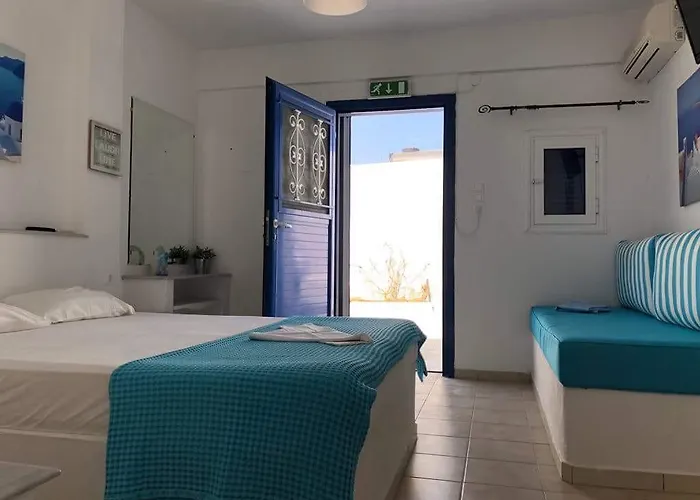 Guest house Marina's Serifos 3*