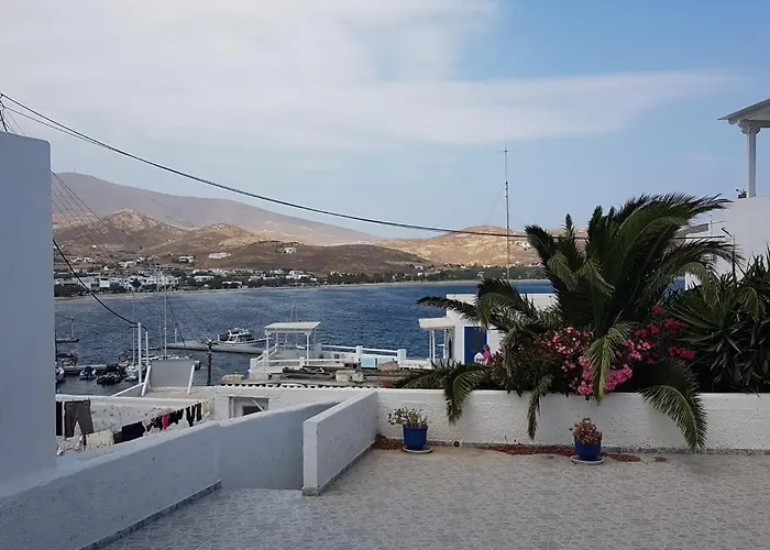 Marina's Serifos Gæstehus